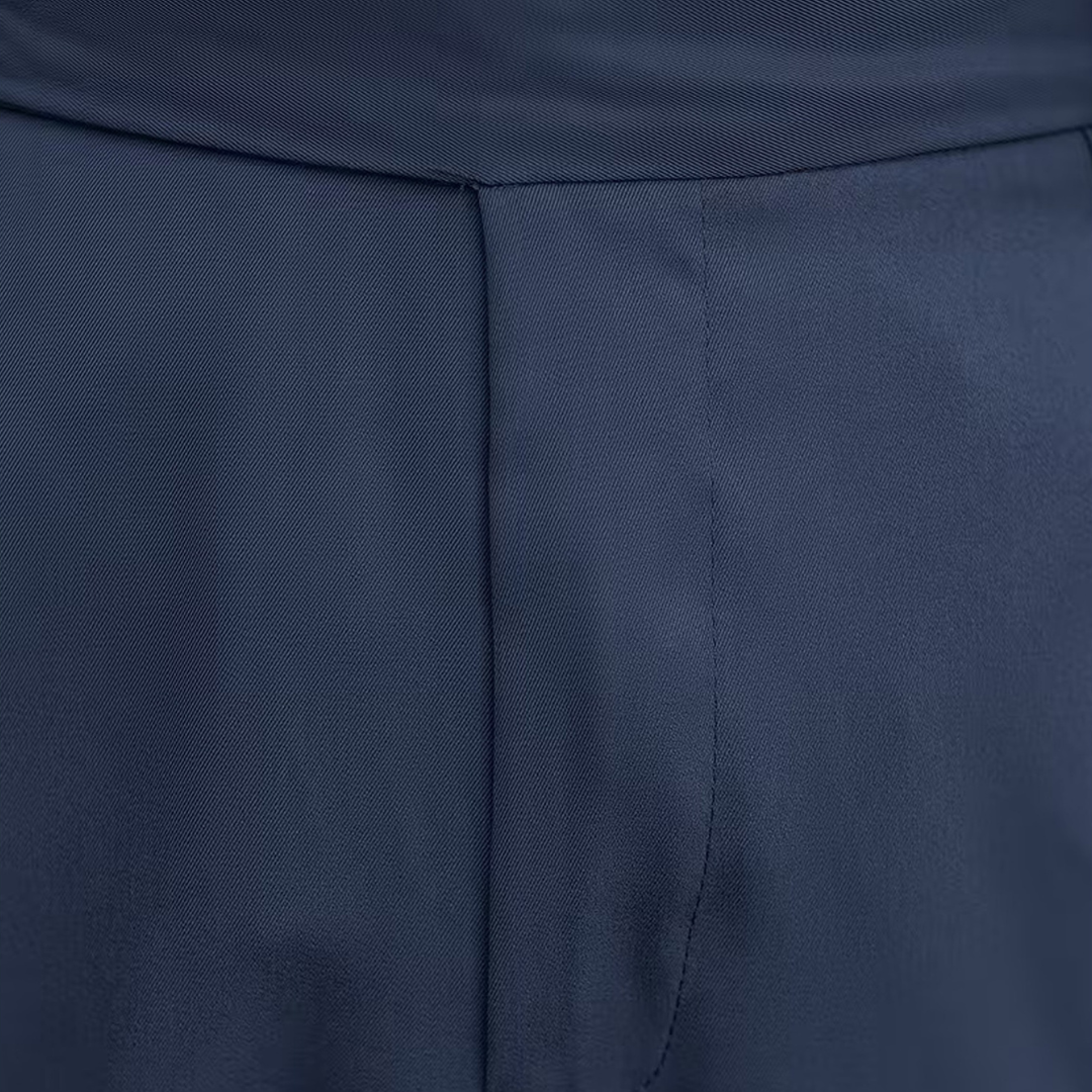 Bleu foncé