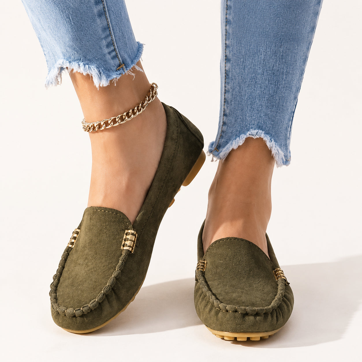 Atelier Rivelle | Mocassins Femme Cuir Souple Bout Rond Détails Métalliques Chic