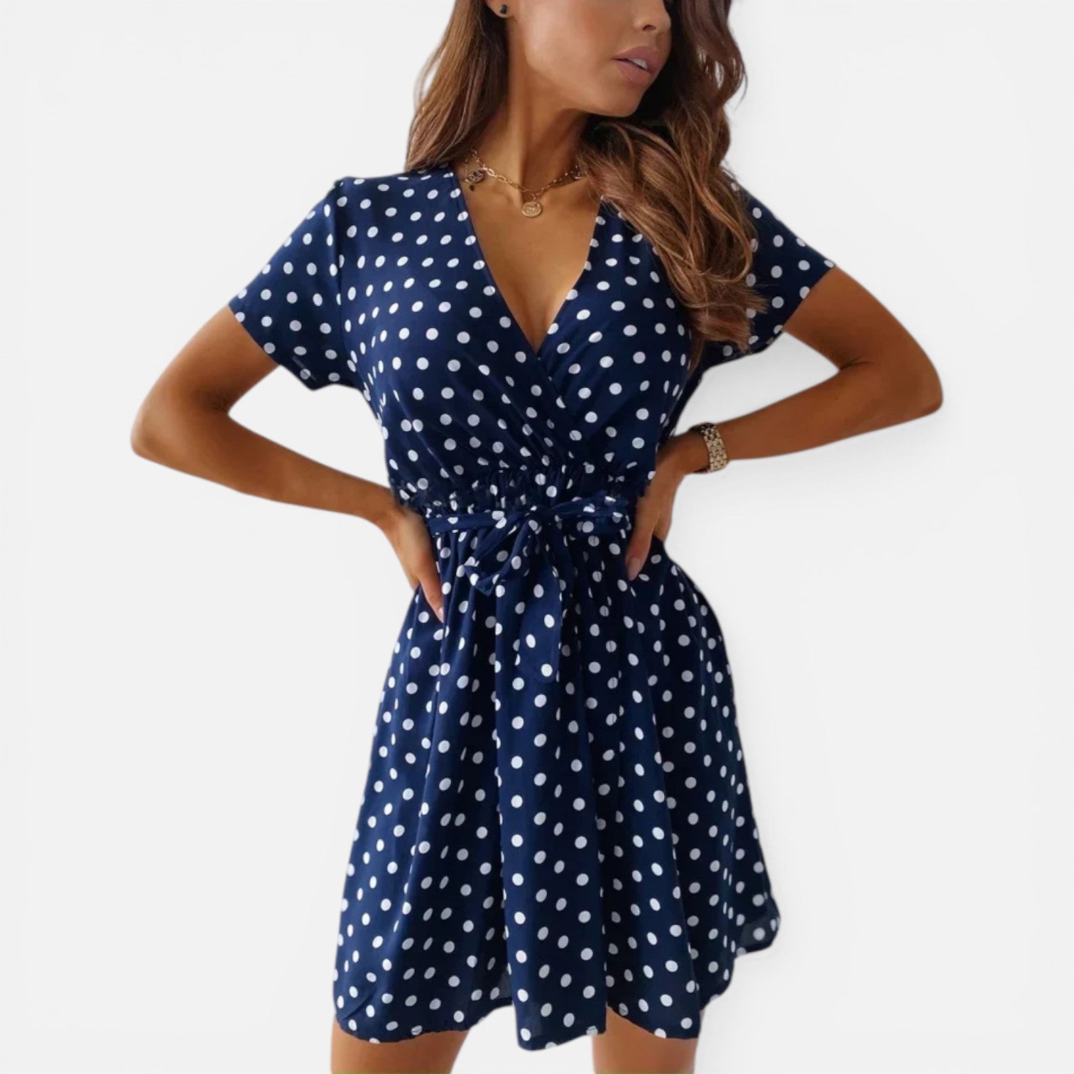 Atelier Rivelle | Robe femme à pois manches courtes col V ceinturée été